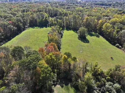 25 Mudcut Rd, Lafayette Twp, NJ 07848
