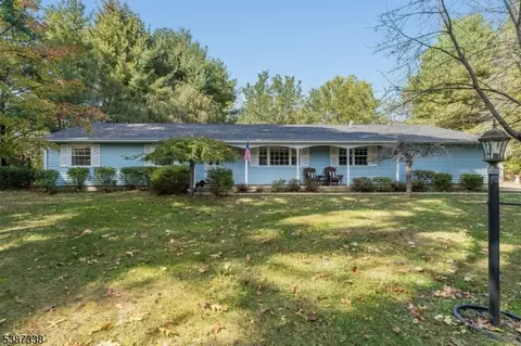 358 Bloomsbury Rd, Bloomsbury, NJ 08804