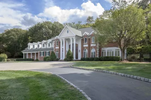 6 Wright Ln, Far Hills, NJ 07931