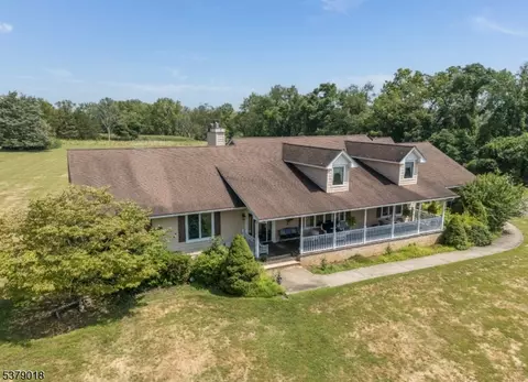 80 Deer Hill Rd, Lebanon, NJ 08833
