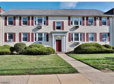 949 E Front St #A, Plainfield, NJ 07062
