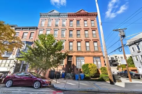 422 Madison #3L, Hoboken, NJ 07030