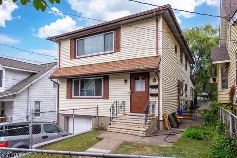 95 N 16th St, Prospect Park, NJ 07508