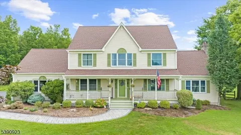 138 Featherbed Ln, Flemington, NJ 08822