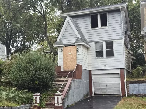 56 Fair St, East Orange, NJ 07017