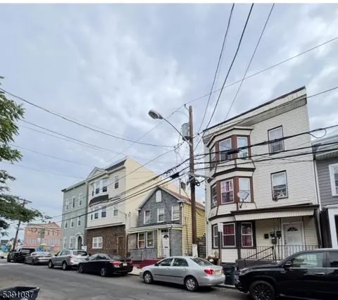 50 Blum St, Newark, NJ 07103