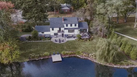 138 Lake Dr W, Wayne, NJ 07470