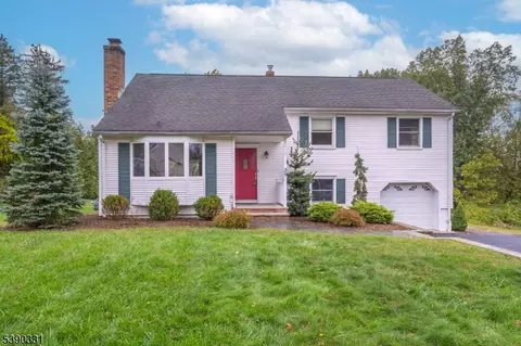 29 Adams Dr, Whippany, NJ 07981