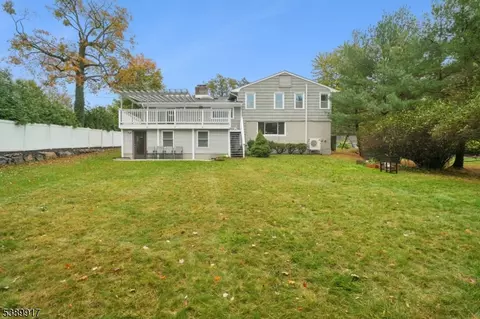 463 Old Short Hills Rd, Short Hills, NJ 07078