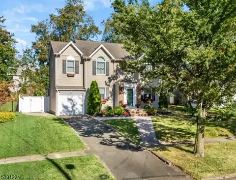129 Thomas St, Cranford, NJ 07016