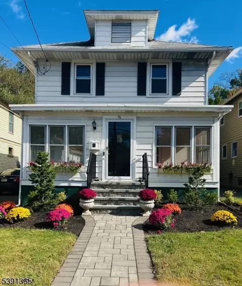 96 Eastern Ave, Somerville, NJ 08876