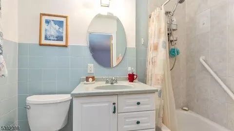 77 Parkside Rd, Plainfield, NJ 07060 photo 20