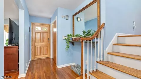 77 Parkside Rd, Plainfield, NJ 07060 photo 3