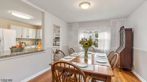 77 Parkside Rd, Plainfield, NJ 07060 photo 8