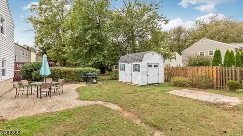 77 Parkside Rd, Plainfield, NJ 07060 photo 39