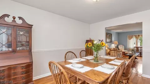 77 Parkside Rd, Plainfield, NJ 07060 photo 9
