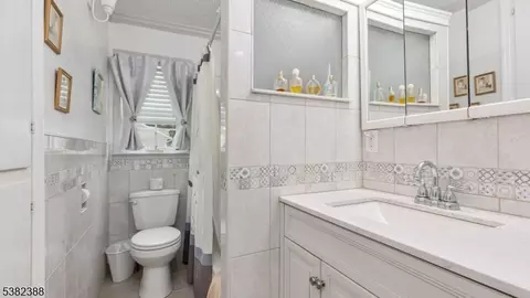 77 Parkside Rd, Plainfield, NJ 07060 photo 21