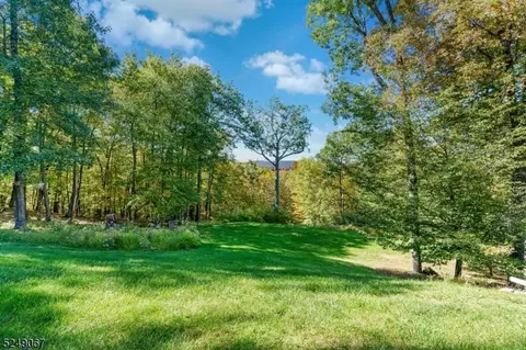 93 Moore Rd, Wantage Twp, NJ 07461