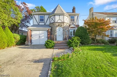 6 Belmohr St, Belleville, NJ 07109