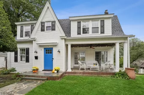 3 Clonavor Rd, West Orange, NJ 07052
