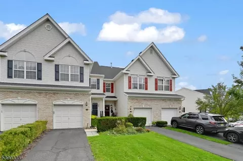 545 Coventry Dr, Nutley, NJ 07110 photo 2
