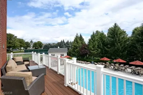 545 Coventry Dr, Nutley, NJ 07110 photo 37