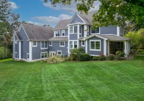 1417 Long Hill Rd, Long Hill, NJ 07980