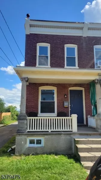 244 Irwin St, Phillipsburg, NJ 08865