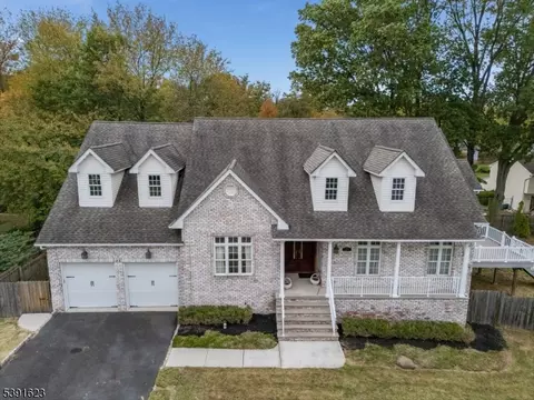9 Wakefield Dr # A, Edison, NJ 08820