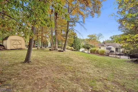16 Marlo Rd, Wayne, NJ 07470 photo 25