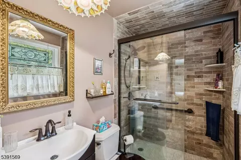 16 Marlo Rd, Wayne, NJ 07470 photo 11