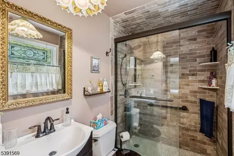 16 Marlo Rd, Wayne, NJ 07470 photo 11
