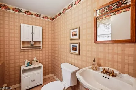 16 Marlo Rd, Wayne, NJ 07470 photo 20