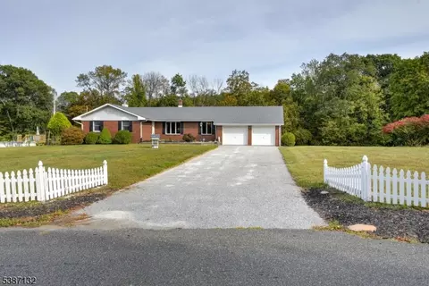 285 Wild Cat Rd, Franklin, NJ 07416