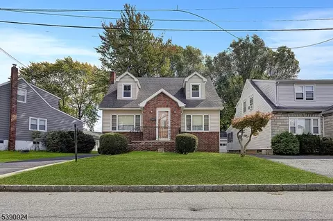 19 Haines Pl, Little Falls Twp, NJ 07424