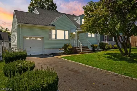 340 Jackson Ave, Scotch Plains, NJ 07076