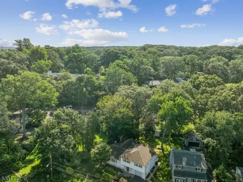 2 Glen Ave, Summit, NJ 07901 photo 4