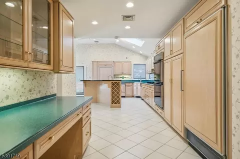 2 Glen Ave, Summit, NJ 07901 photo 11