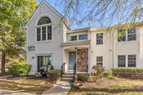 110 Wycombe Pl, Somerset, NJ 08873