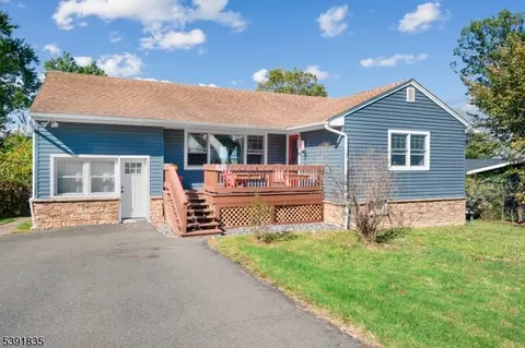 92 Susquehanna Ave, Lincoln Park, NJ 07035