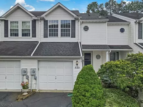 533 W Valley View Ave, Hackettstown, NJ 07840