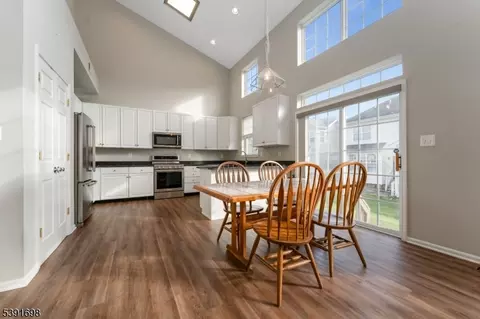 15 Colts Ln, Flemington, NJ 08822 photo 14