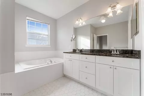 15 Colts Ln, Flemington, NJ 08822 photo 22