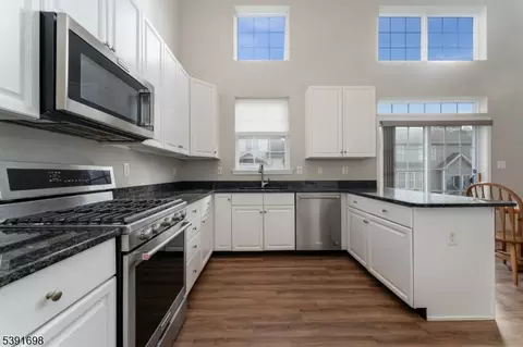 15 Colts Ln, Flemington, NJ 08822 photo 18
