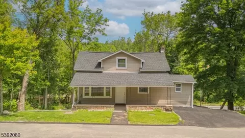 18 Route 94, Blairstown, NJ 07825