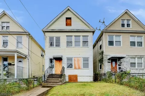 570 Jackson Ave, Elizabeth, NJ 07201