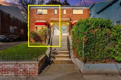 410 E 26th St, Paterson, NJ 07514