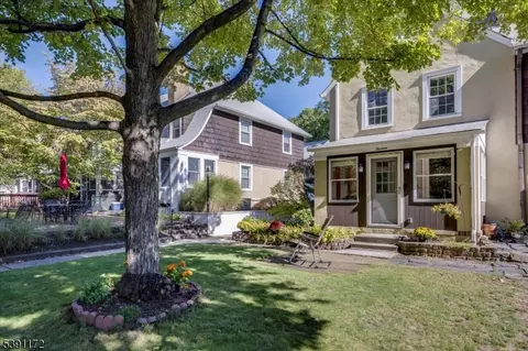 13 Reading Ter, Fair Lawn, NJ 07410