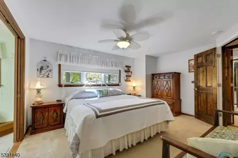 71 Lake Trl E, Wayne, NJ 07470 photo 18
