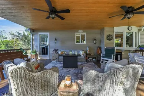 71 Lake Trl E, Wayne, NJ 07470 photo 6